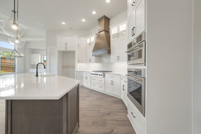 2241 Village Trail, Lakewood Village, TX 75068