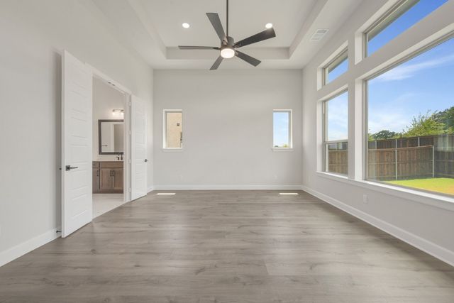 2241 Village Trail, Lakewood Village, TX 75068