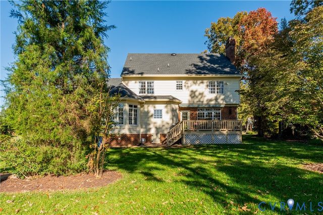 4805 Wellington Farms Dr, Chester, VA 23831