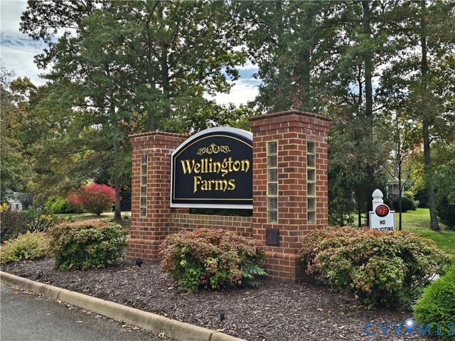 4805 Wellington Farms Dr, Chester, VA 23831