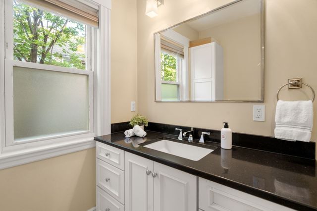 29 Winslow Rd 29, Belmont, MA 02478