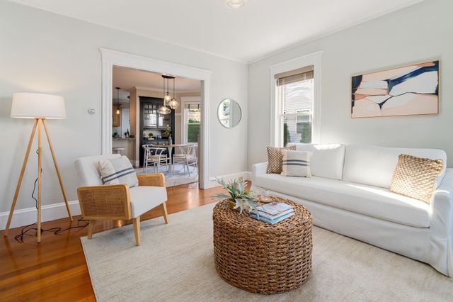 29 Winslow Rd 29, Belmont, MA 02478