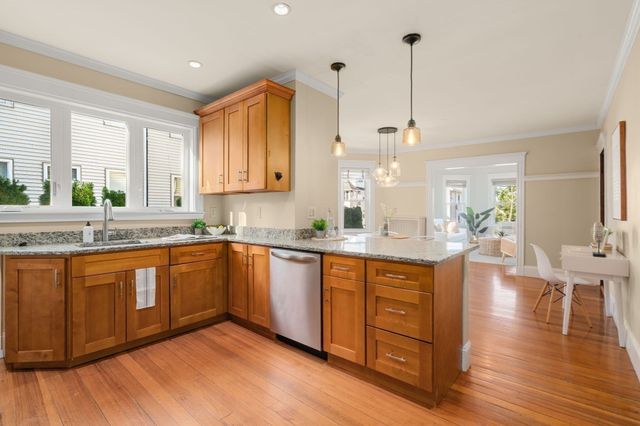 29 Winslow Rd 29, Belmont, MA 02478