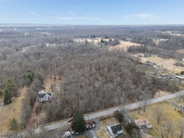 221 Old Croton Rd, Raritan Twp., NJ 08822