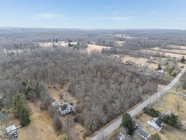 221 Old Croton Rd, Raritan Twp., NJ 08822