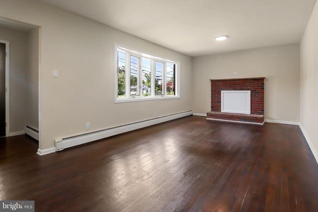 90 YORKE ST, Salem, NJ 08079