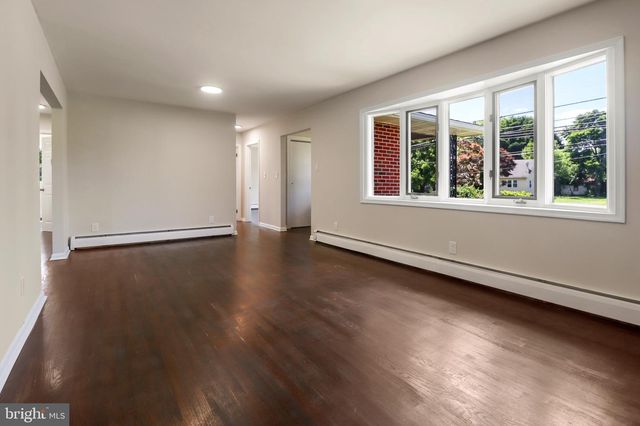 90 YORKE ST, Salem, NJ 08079