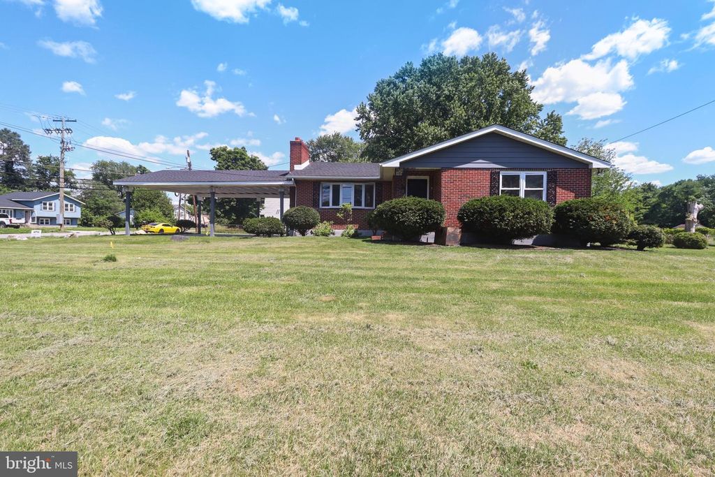 90 YORKE ST, Salem, NJ 08079