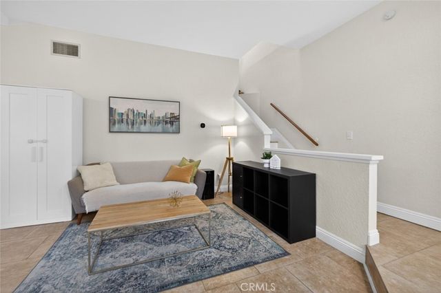 76 Willowcrest Lane, Pomona, CA 91766
