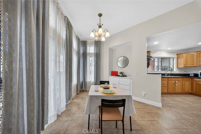 76 Willowcrest Lane, Pomona, CA 91766