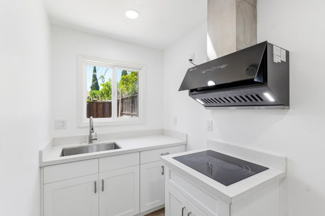 488 Lochridge Drive, San Jose, CA 95133