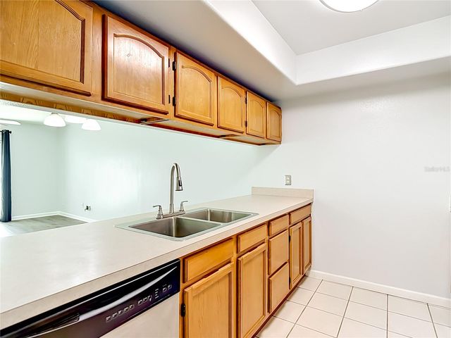 5820 N CHURCH AVENUE 164, Tampa, FL 33614