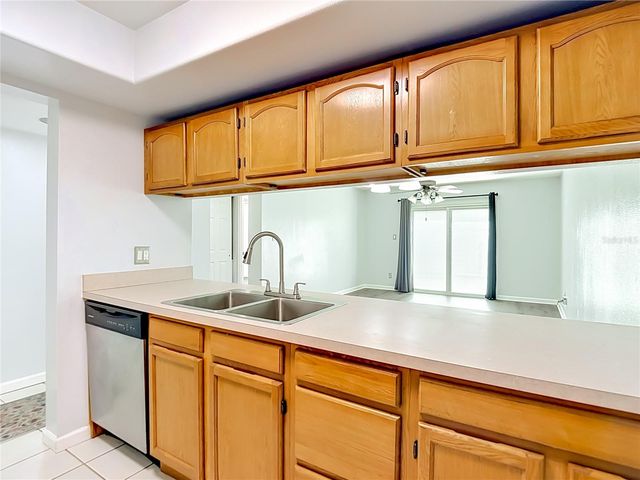 5820 N CHURCH AVENUE 164, Tampa, FL 33614