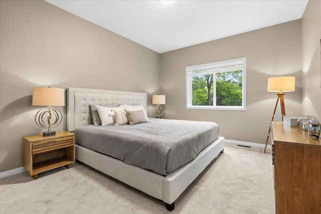4720 Georgia Avenue N, Crystal, MN 55428