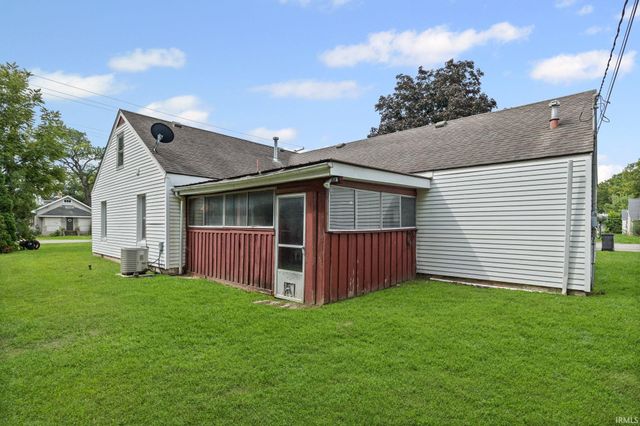 201 N Meadow Lane, Monticello, IN 47960