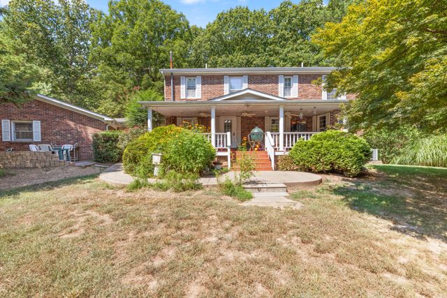 7422 Indian Creek Rd, Mc Ewen, TN 37101