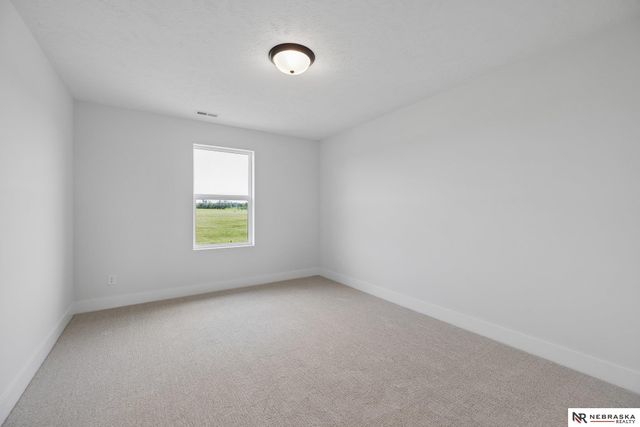 3818 Prairie Breeze Road, Lincoln, NE 68516