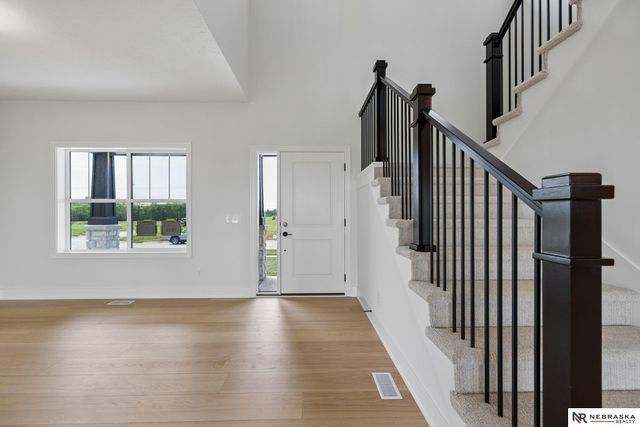 3818 Prairie Breeze Road, Lincoln, NE 68516