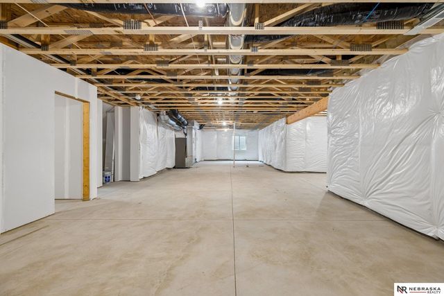 3818 Prairie Breeze Road, Lincoln, NE 68516