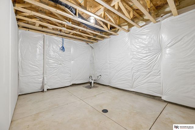 3818 Prairie Breeze Road, Lincoln, NE 68516
