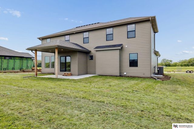3818 Prairie Breeze Road, Lincoln, NE 68516