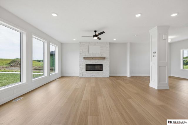 3818 Prairie Breeze Road, Lincoln, NE 68516
