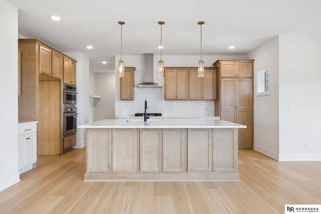 3818 Prairie Breeze Road, Lincoln, NE 68516