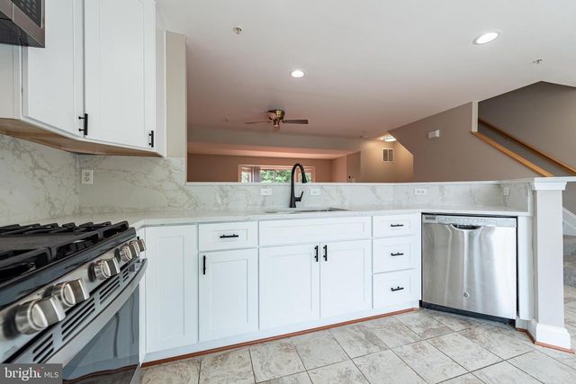 6209 DEEP RIVER CYN, Columbia, MD 21045