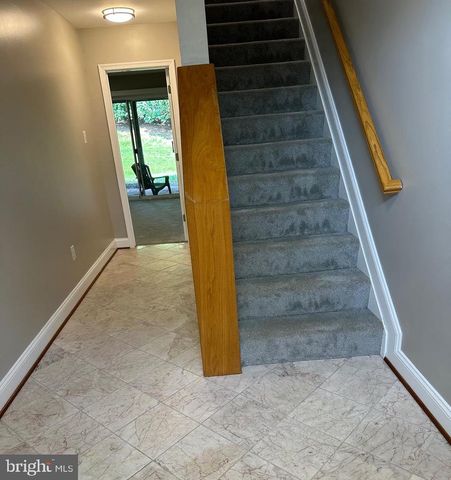 6209 DEEP RIVER CYN, Columbia, MD 21045