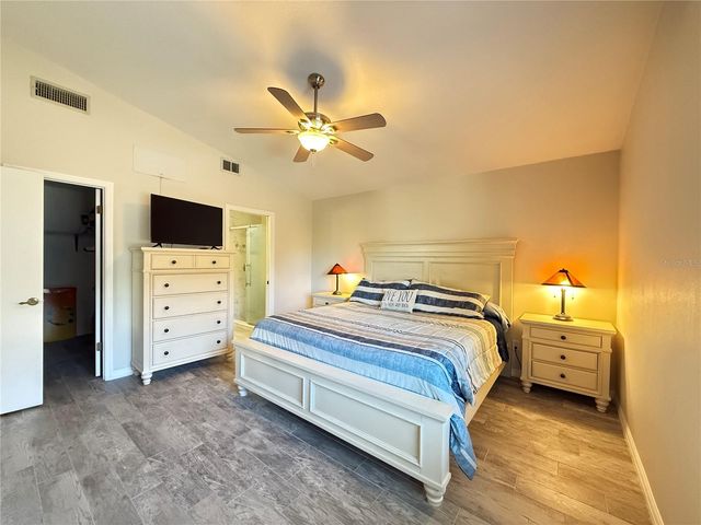 828 E 23RD AVENUE, New Smyrna Beach, FL 32169