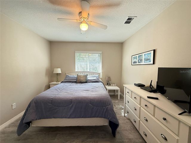 828 E 23RD AVENUE, New Smyrna Beach, FL 32169