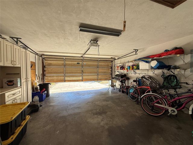 828 E 23RD AVENUE, New Smyrna Beach, FL 32169