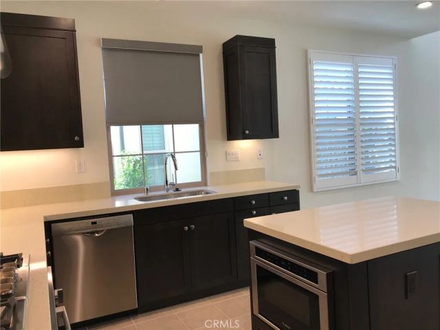 113 Copeland, Irvine, CA 92618