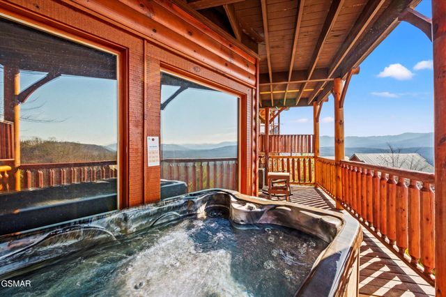 2210 Towering Hemlock Drive, Sevierville, TN 37876