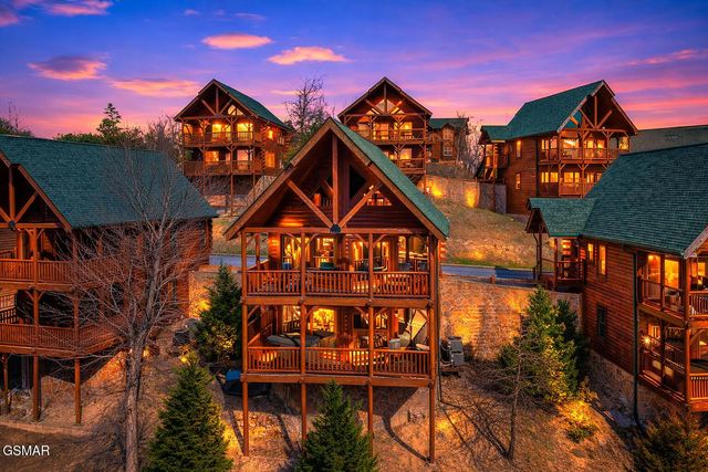 2210 Towering Hemlock Drive, Sevierville, TN 37876