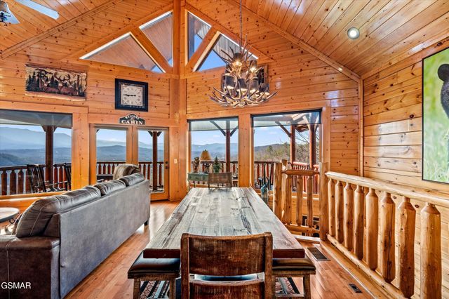 2210 Towering Hemlock Drive, Sevierville, TN 37876