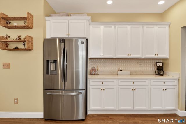 83 Florence Avenue, Milford, CT 06460