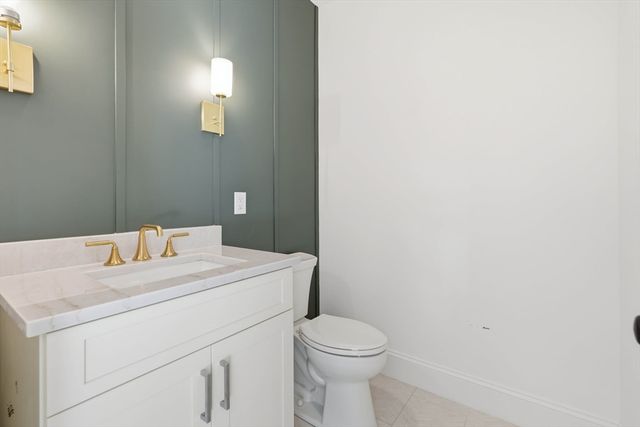 16 Couture Way, Middleton, MA 01949