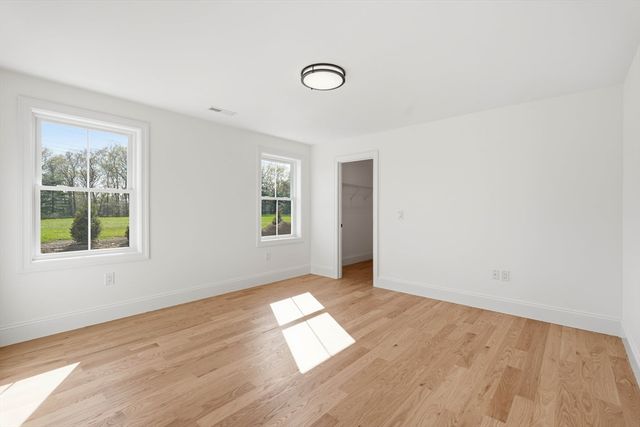 16 Couture Way, Middleton, MA 01949