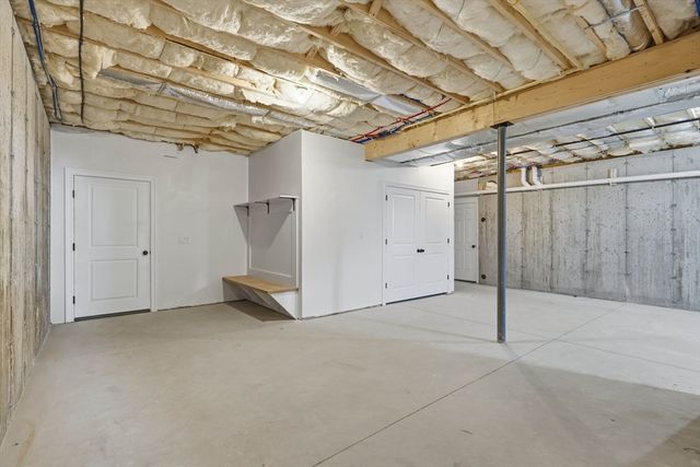 16 Couture Way, Middleton, MA 01949