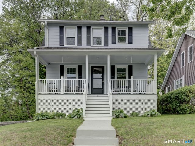 15 Edgemere Avenue, West Hartford, CT 06110