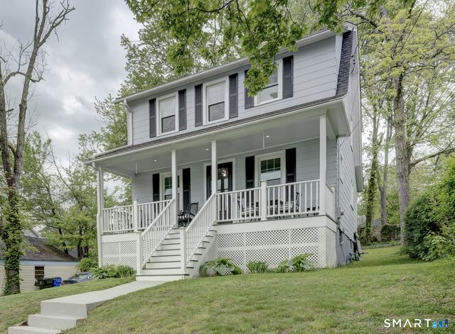 15 Edgemere Avenue, West Hartford, CT 06110