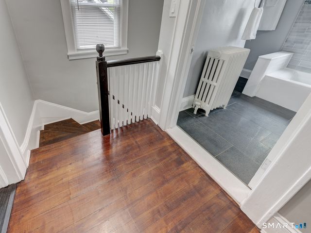 15 Edgemere Avenue, West Hartford, CT 06110