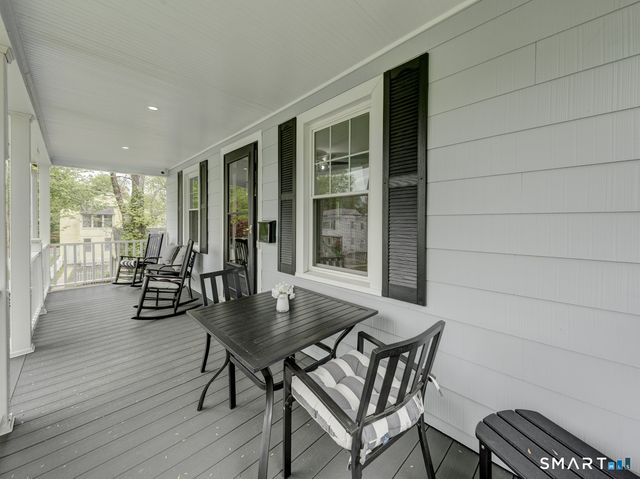 15 Edgemere Avenue, West Hartford, CT 06110