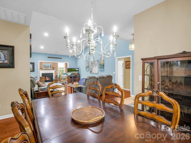 74 Foxtail Court, Hendersonville, NC 28792