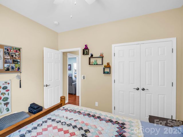 74 Foxtail Court, Hendersonville, NC 28792