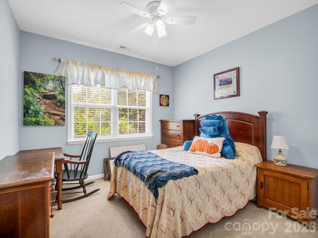 74 Foxtail Court, Hendersonville, NC 28792
