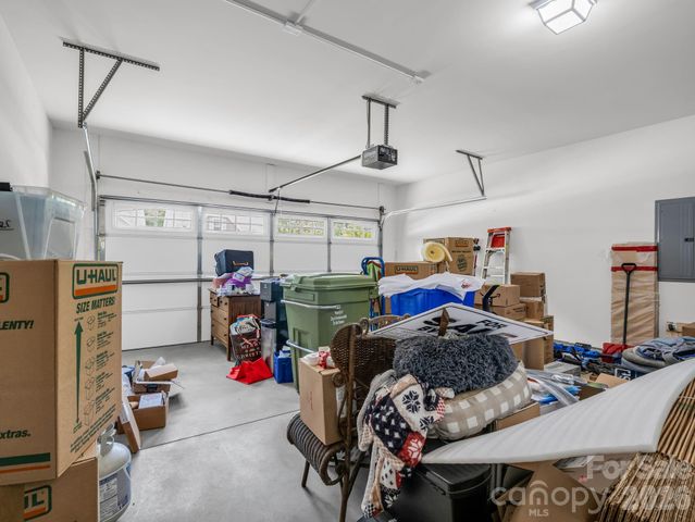 74 Foxtail Court, Hendersonville, NC 28792
