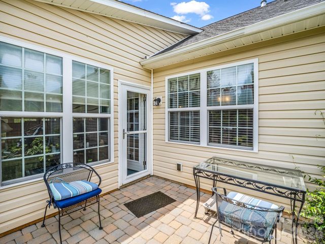 74 Foxtail Court, Hendersonville, NC 28792