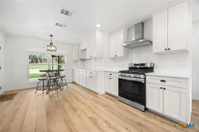 921 Indian Trail, Harker Heights, TX 76548